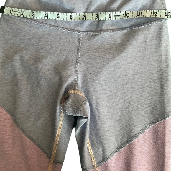 Outdoor Voices- color block leggings XS - Picture 8 of 8